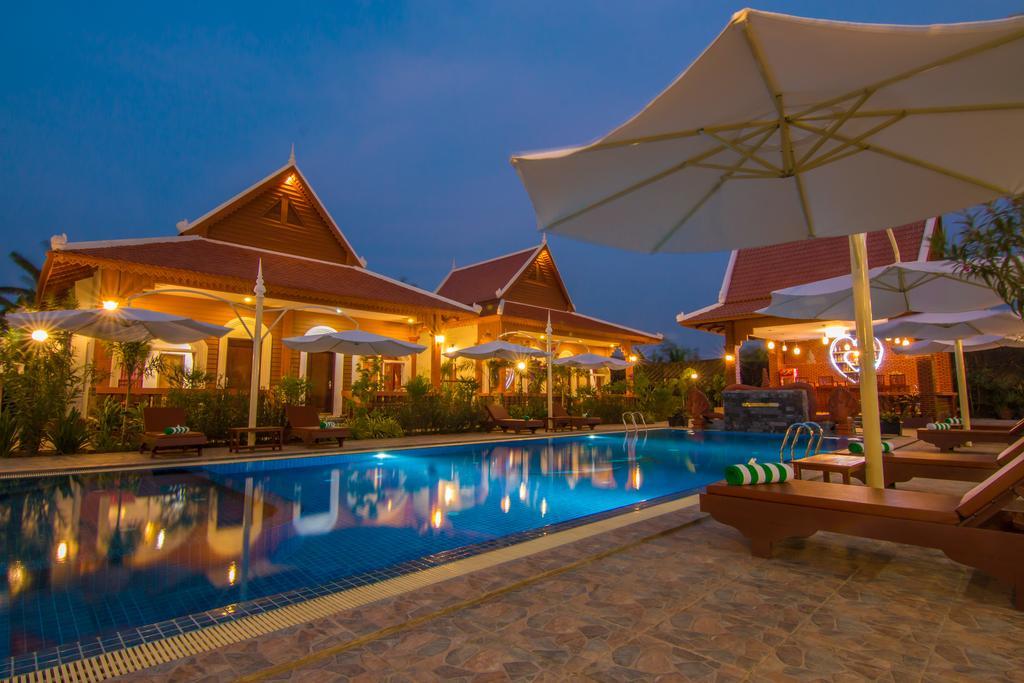 Ravorn Villa Boutique Battambang Exterior foto