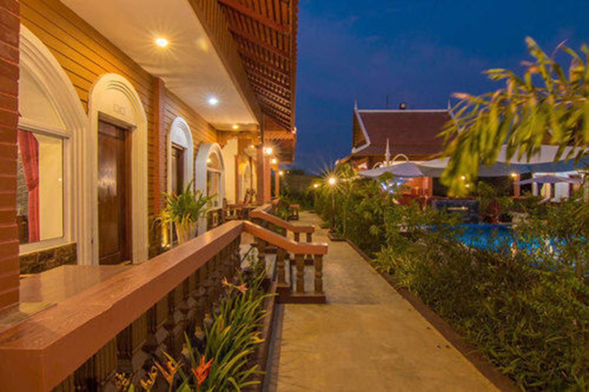 Ravorn Villa Boutique Battambang Exterior foto