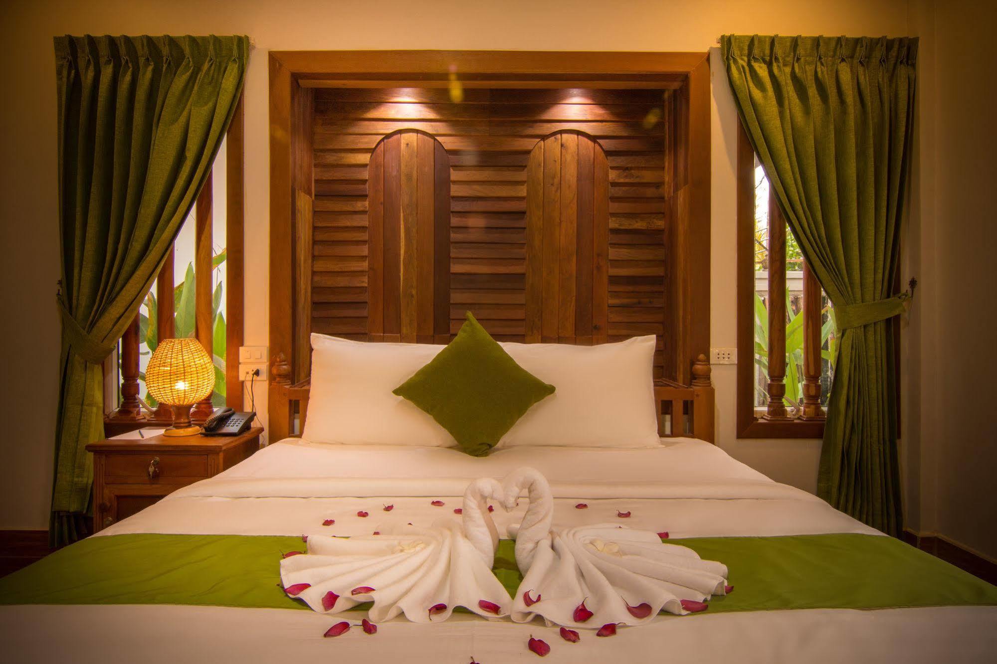 Ravorn Villa Boutique Battambang Exterior foto